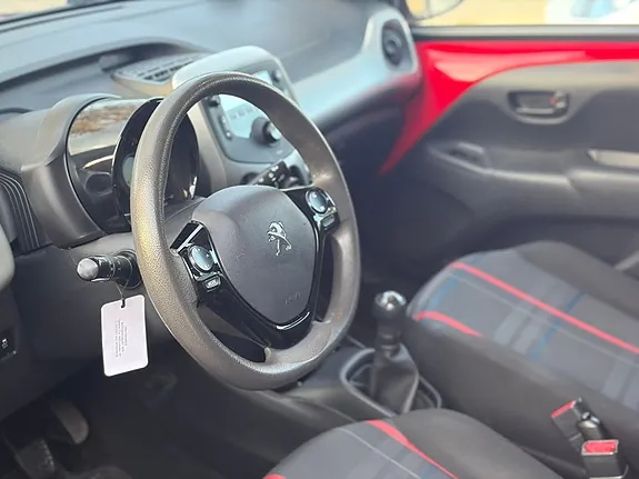 Peugeot 108 2014 photo 3