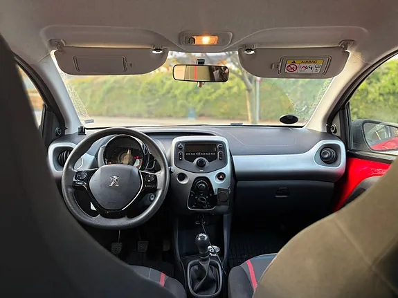 Peugeot 108 2014 photo 4