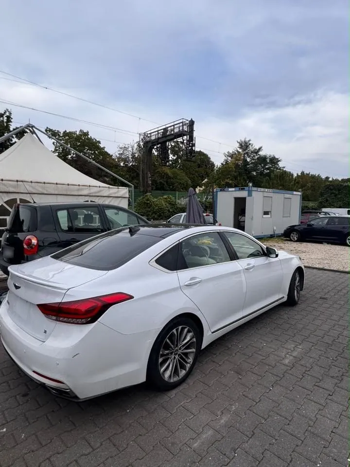 Genesis G80