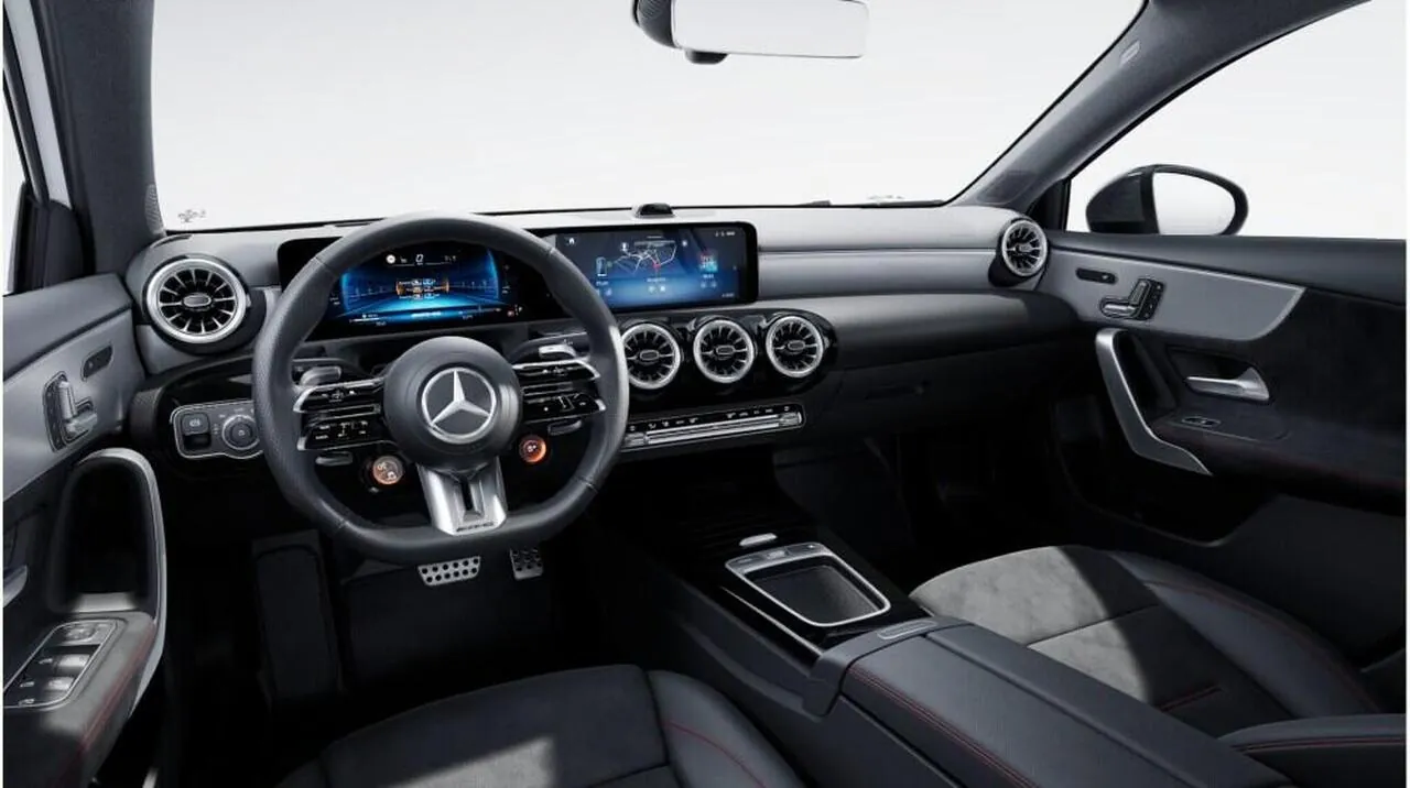 Mercedes-Benz A-Class photo 5