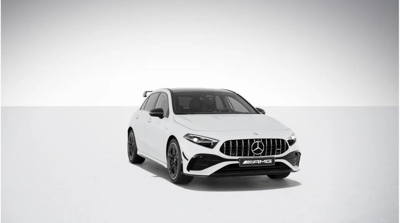 Mercedes-Benz A-Class photo 2