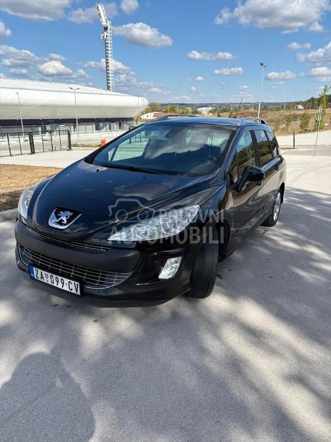 Peugeot 308 2008 photo 2