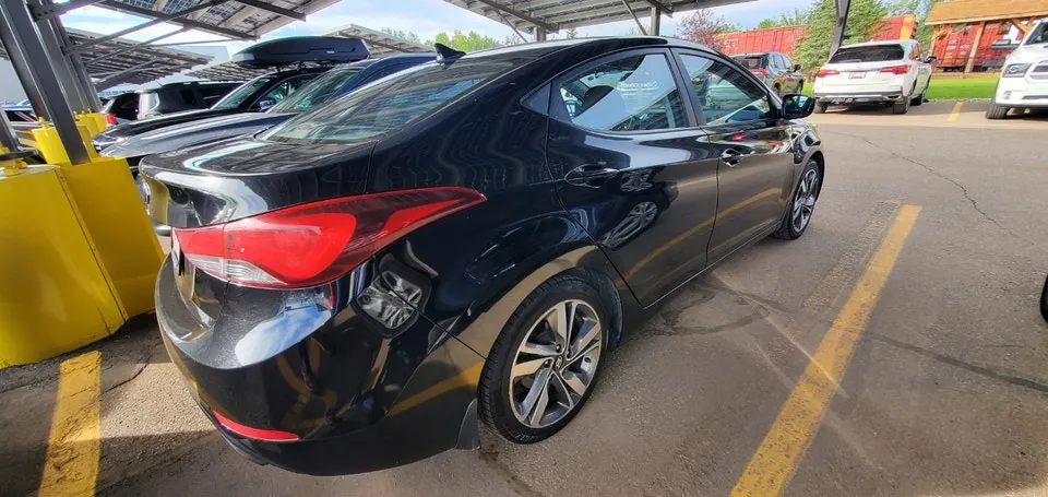 Hyundai Elantra 2015 photo 5