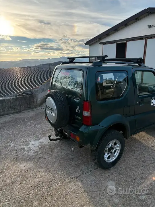 Suzuki Jimny 2006 photo 4