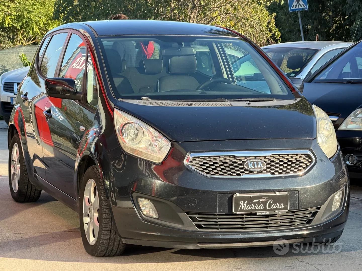 Kia Venga 2010 photo 3