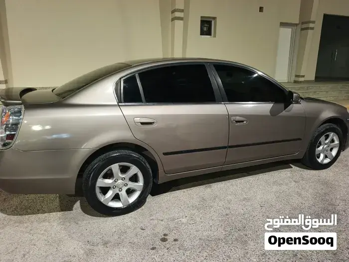 Nissan Altima 2007 photo 4