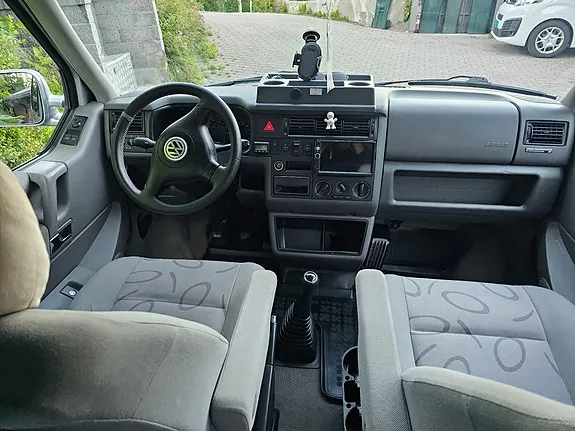 Volkswagen Multivan 2003 photo 3