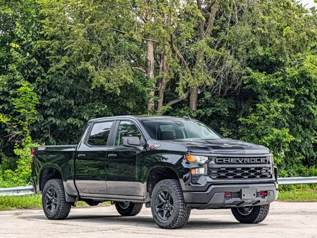 Chevrolet Silverado 1500 2026 photo 3