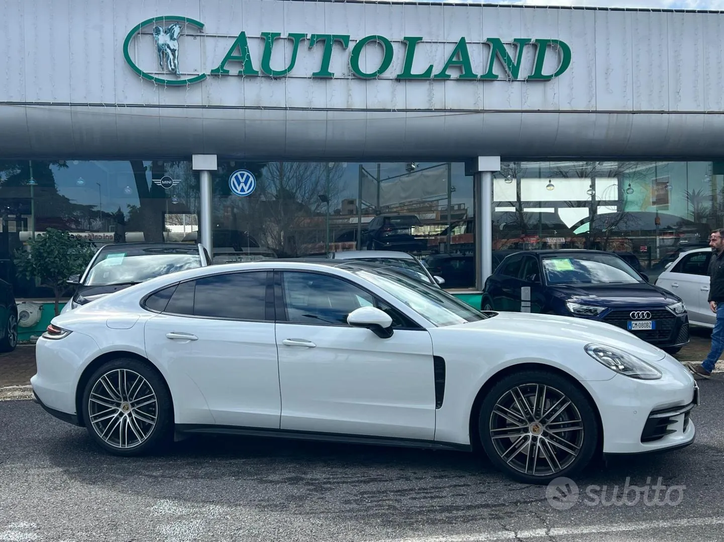 Porsche Panamera 2020 photo 2