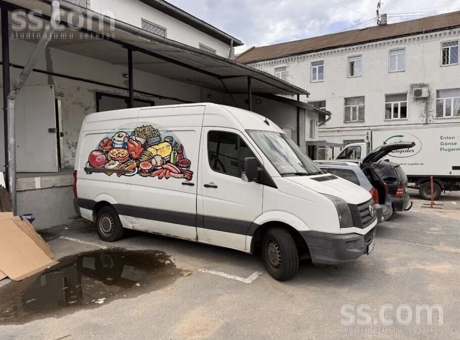 Volkswagen Crafter 2011 photo 2