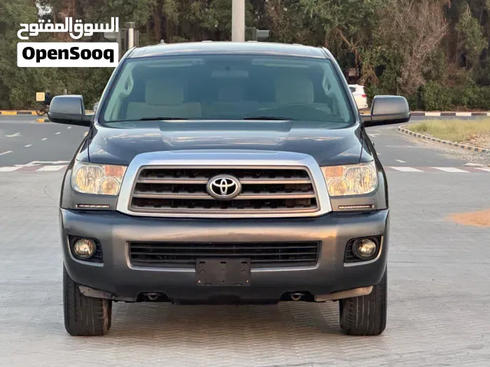 Toyota Sequoia