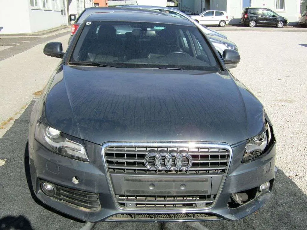 Audi A4 2009 photo 5