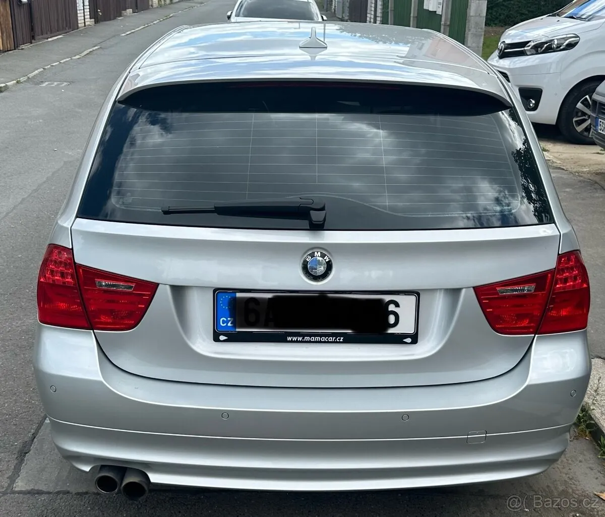 BMW 325 2009 photo 3