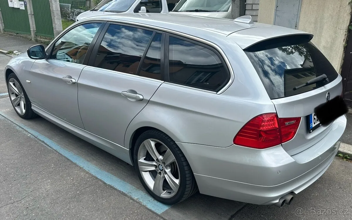 BMW 325 2009 photo 2