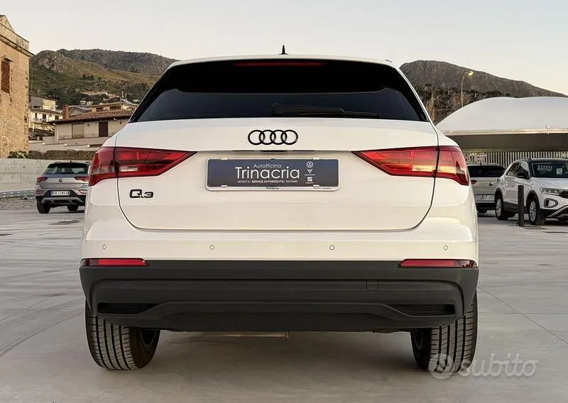 Audi Q3 2021 photo 5