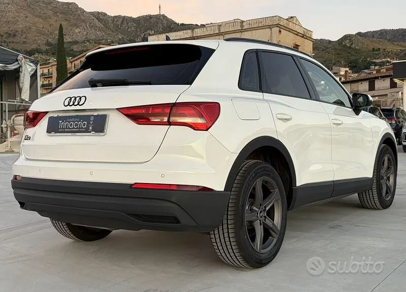 Audi Q3 2021 photo 4