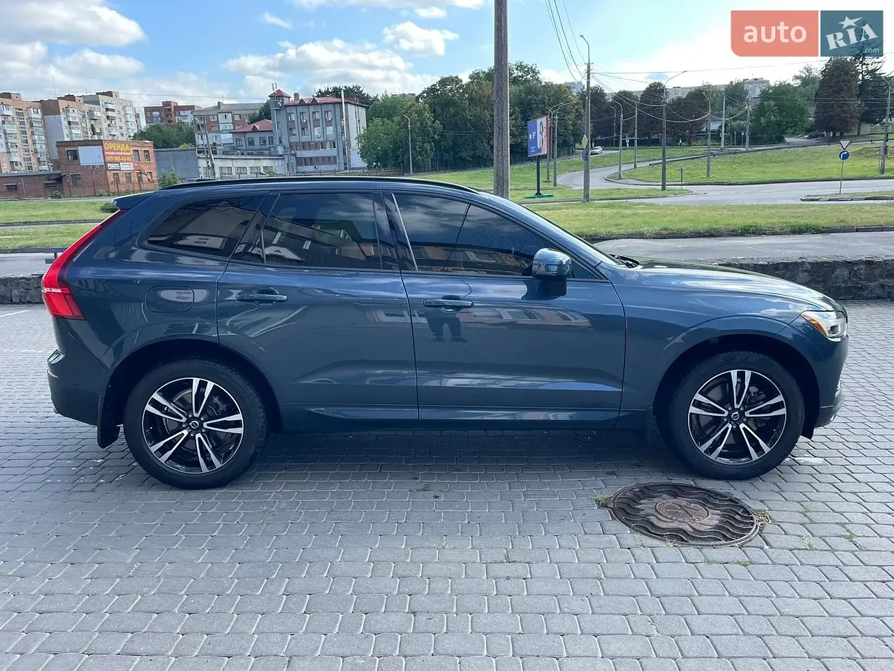 Volvo Xc60 2019 photo 3