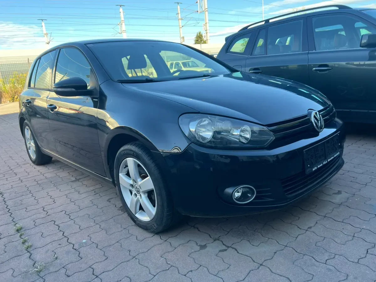 Volkswagen Golf 2009 photo 3