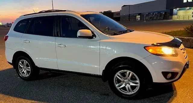 Hyundai Santa Fe 2010 photo 3