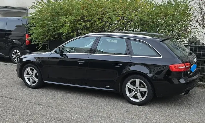 Audi A4 Avant 2014 photo 2