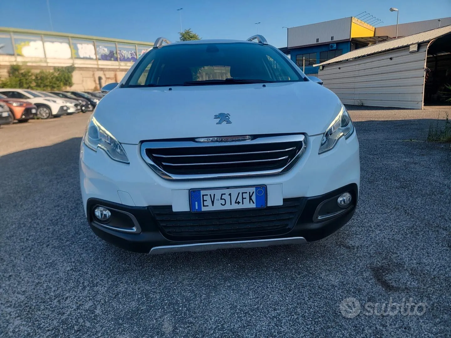 Peugeot 2008 2014 photo 2