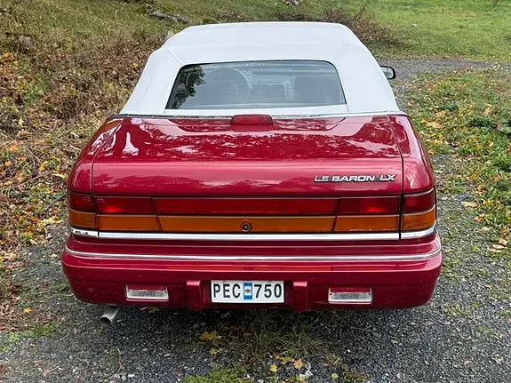 Chrysler Le Baron 1994 photo 4