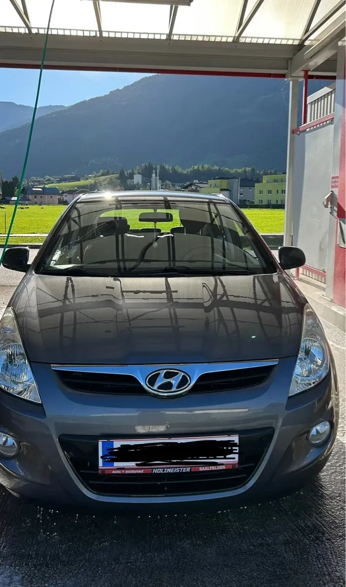 Hyundai I20 2011 photo 2