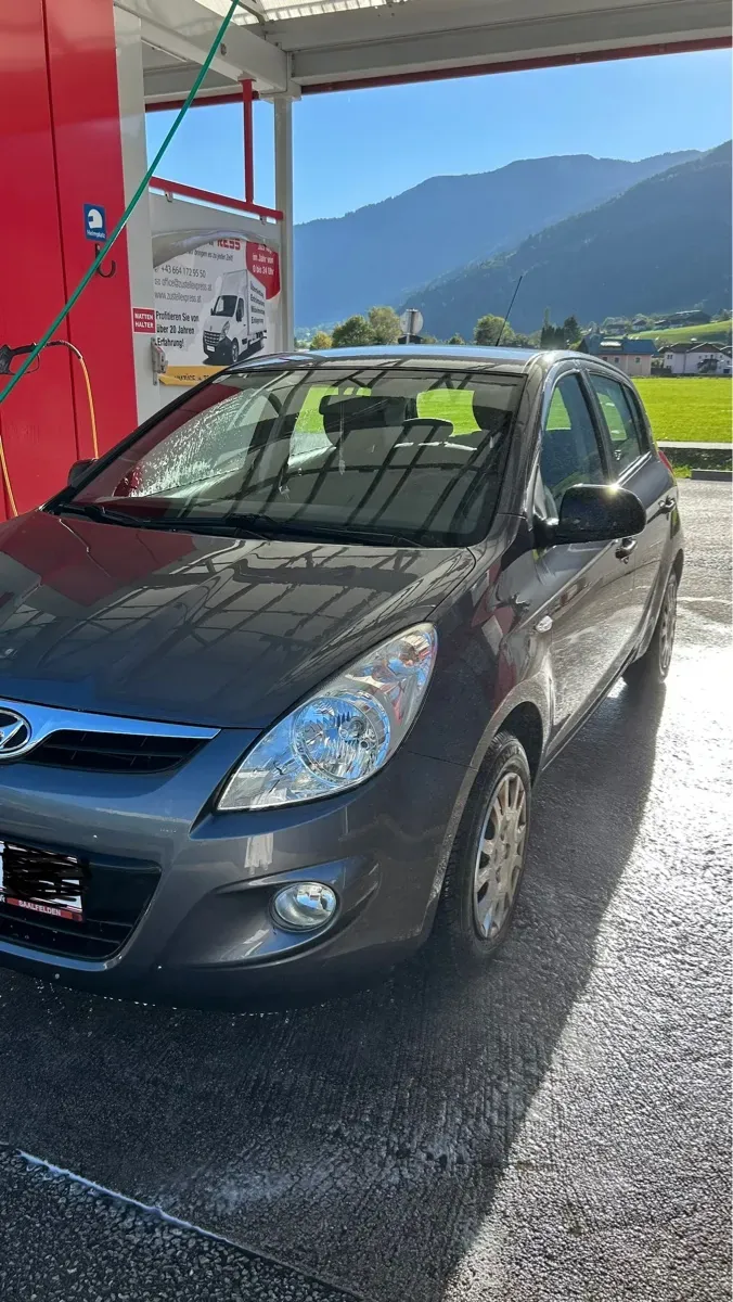 Hyundai I20