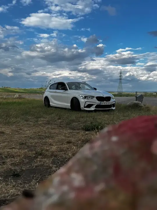 BMW 1 Series 2018 photo 2