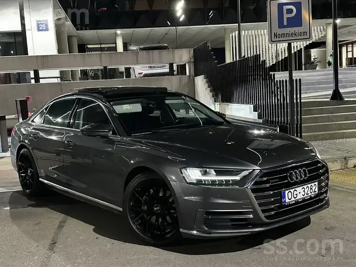 Audi A8
