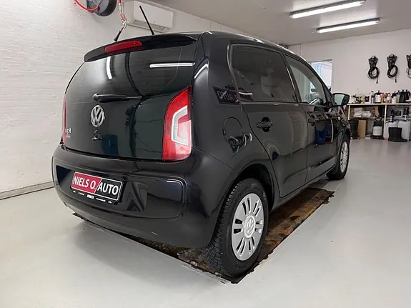 Volkswagen Up 2014 photo 4