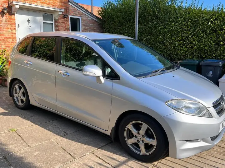 Honda Fr-V 2007 photo 2