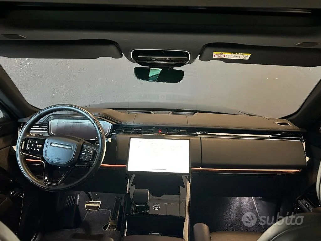 Land Rover Range Rover Sport 2024 photo 5