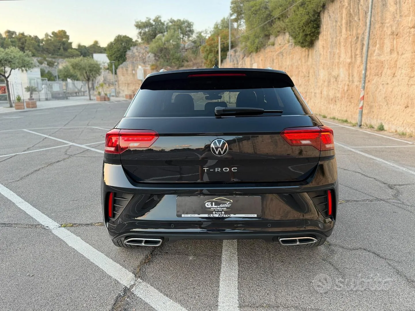 Volkswagen T-Roc 2023 photo 3