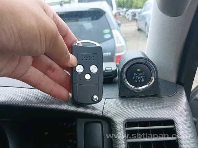 Toyota Hiace 2005 photo 4