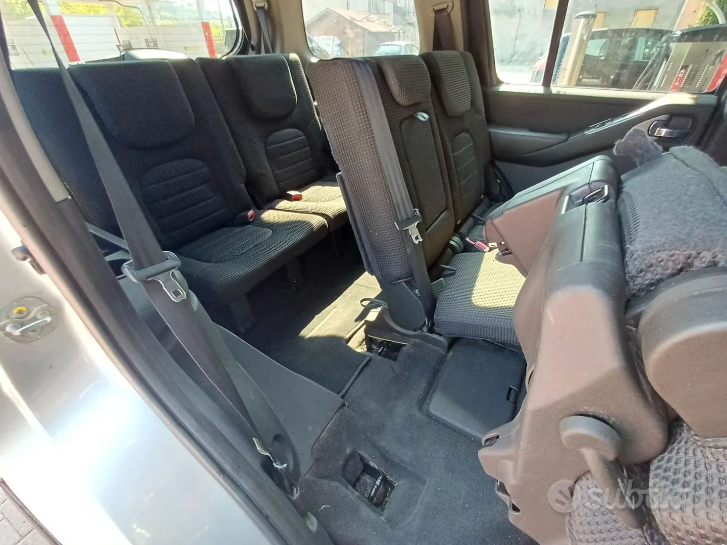Nissan Pathfinder 2005 photo 4