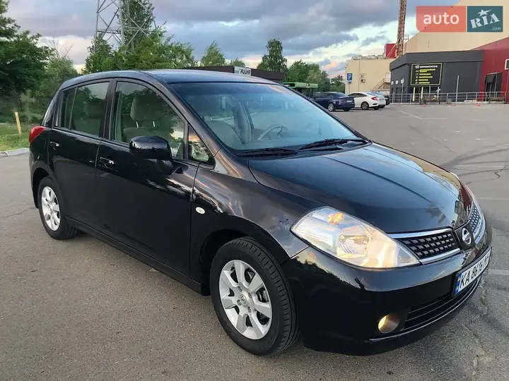 Nissan Tiida 2008 photo 4