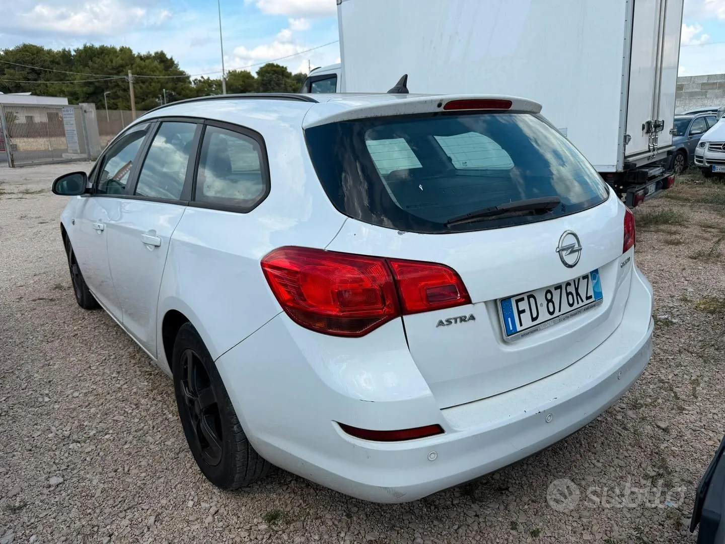 Opel Astra 2012 photo 5