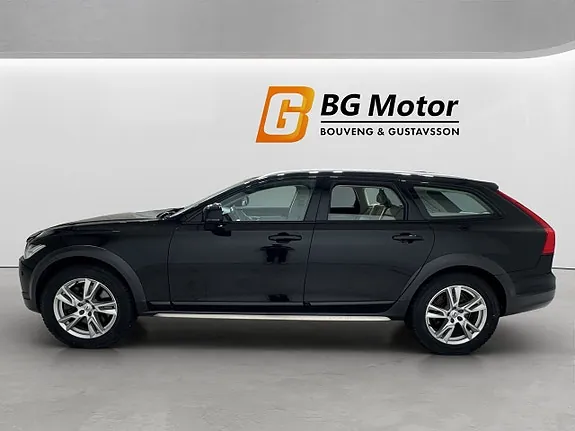 Volvo V90 Cross Country 2018 photo 2