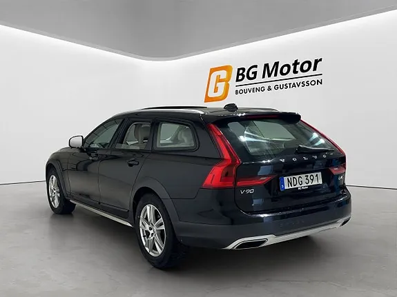 Volvo V90 Cross Country 2018 photo 3