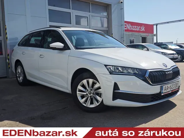 Skoda Octavia Combi 2025 photo 4
