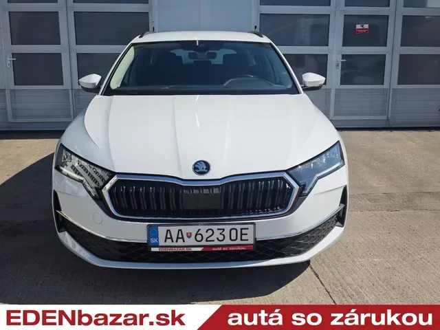 Skoda Octavia Combi 2025 photo 3
