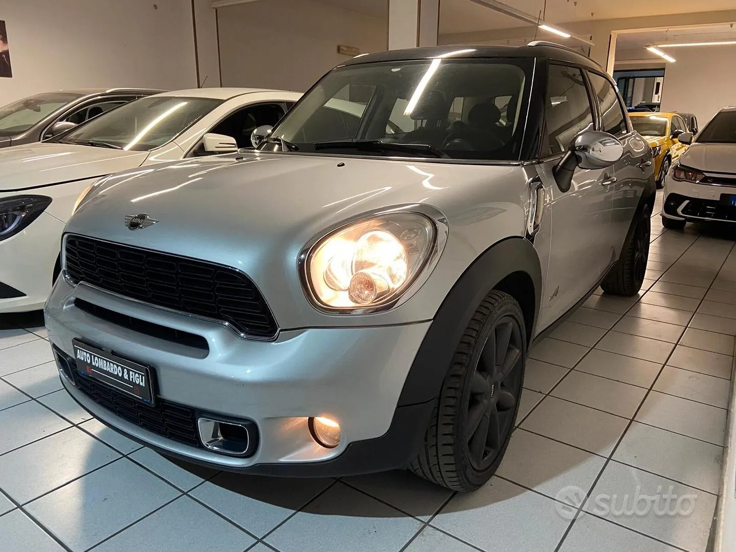 Mini Countryman 2012 photo 2