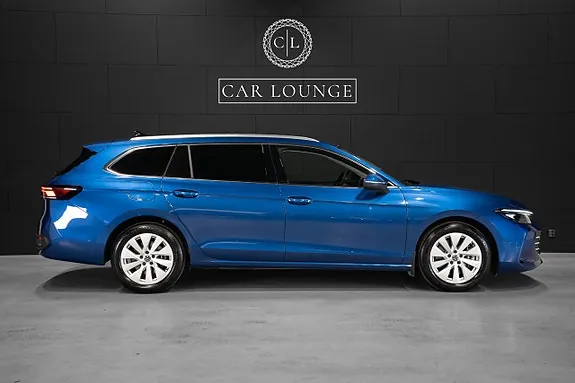 Volkswagen Passat 2025 photo 2
