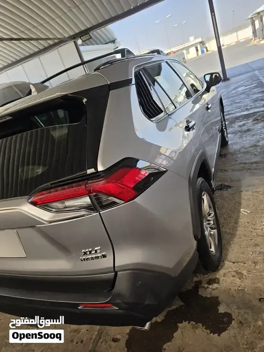 Toyota Rav4 2023 photo 2