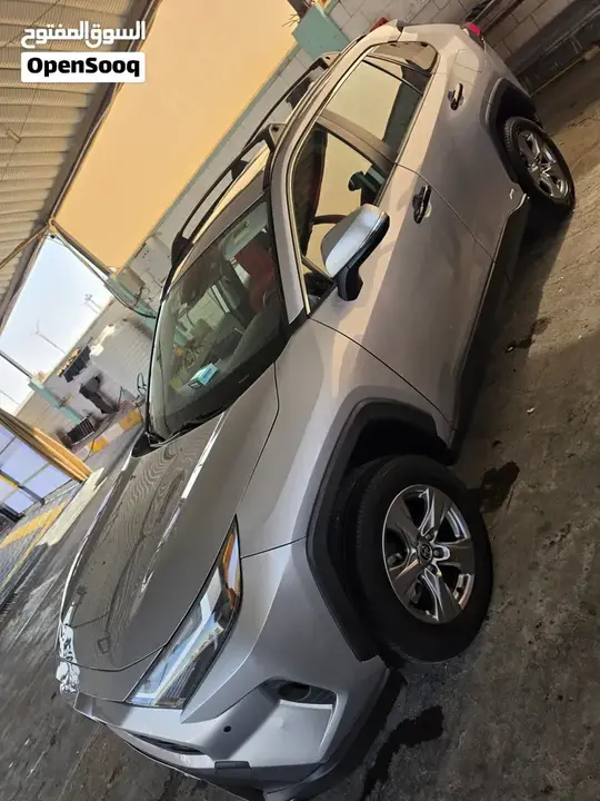 Toyota Rav4 2023 photo 4