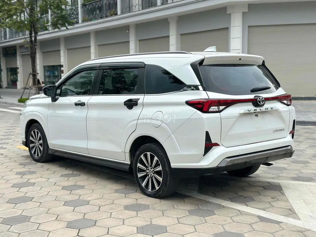 Toyota Veloz Cross 2023 photo 4