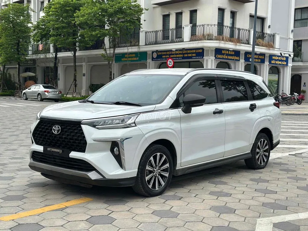Toyota Veloz Cross 2023 photo 3