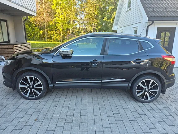 Nissan Qashqai 2014 photo 2
