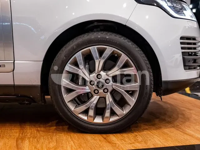 Land Rover Range Rover 2019 photo 4
